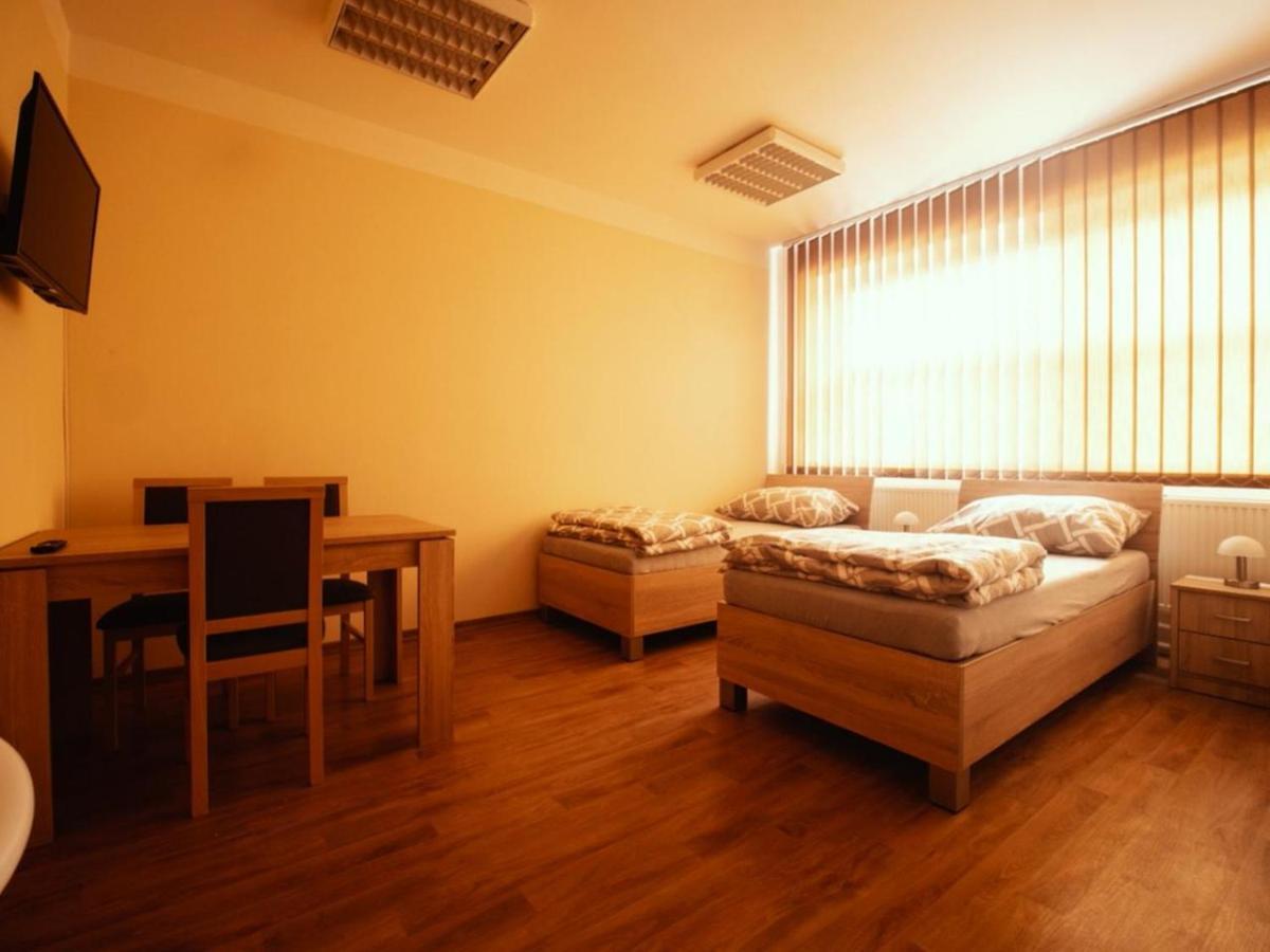 Pyramida Broumov Aparthotel Εξωτερικό φωτογραφία